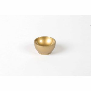 Golden Wooden Cup to transport bead material