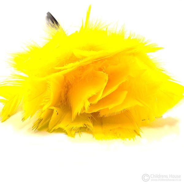 Looking like a vivid yellow rose, this highly coloured feather duster has a short handle, which is perfect for young children to use in their practical life environment, of a Montessori classroom.